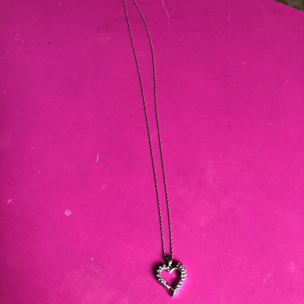 SOLD ON ANOTHER SITE! - Picture 2 of 8